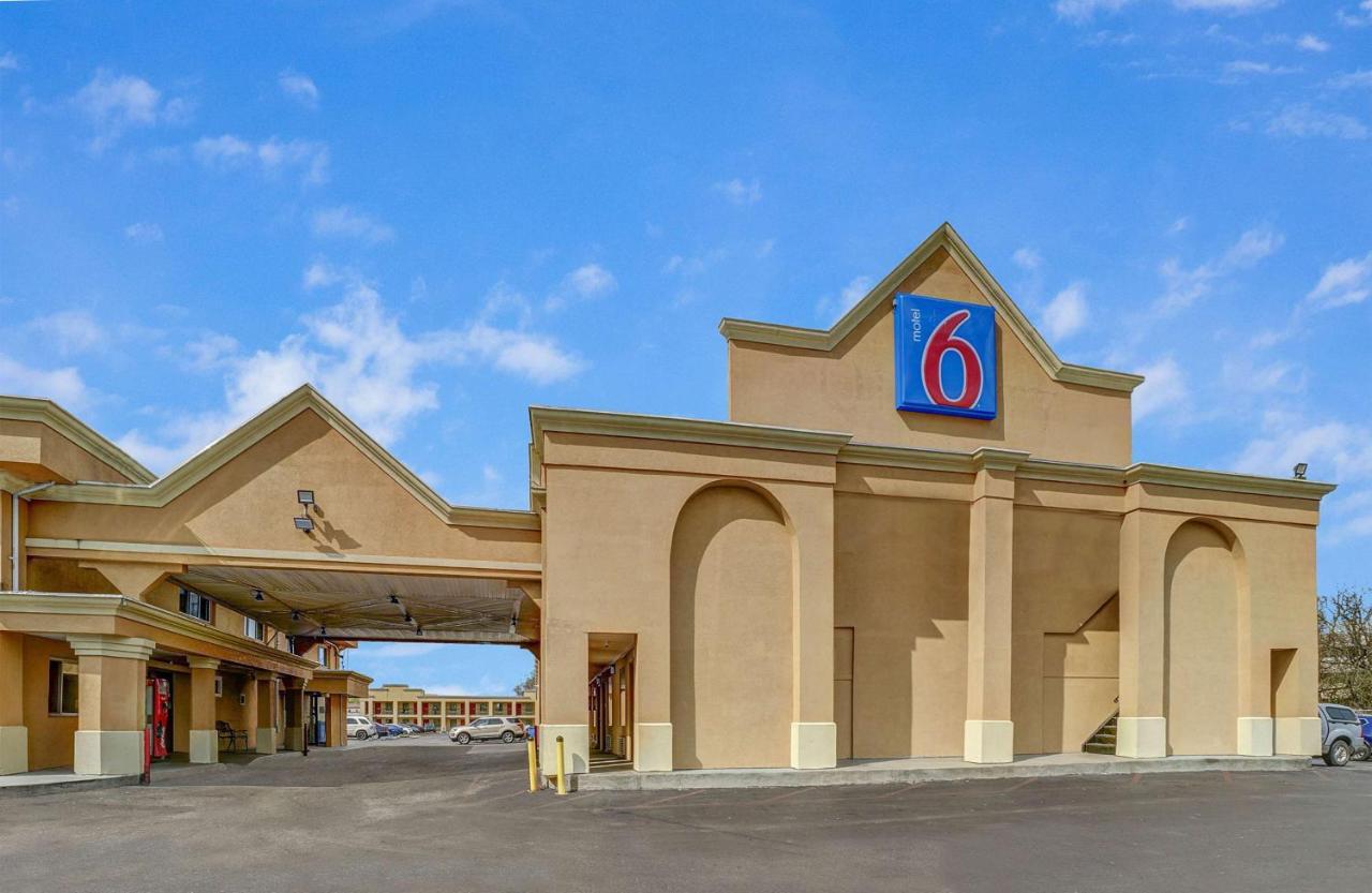 Motel 6 Lester - Philadelphia Airport Dış mekan fotoğraf